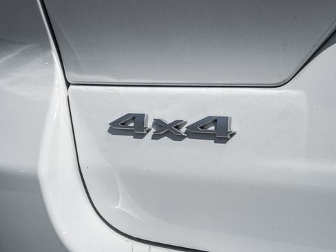 New 2025 Jeep Grand Cherokee Overland w/ Adv Protech Group III image 8