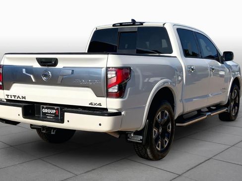 Used 2022 Nissan Titan Platinum Reserve w/ Moonroof Package AWD/4WD image 13
