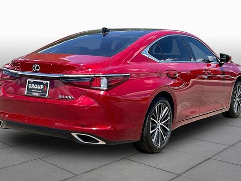 Used 2023 Lexus ES 350 w/ Premium Package FWD image 12