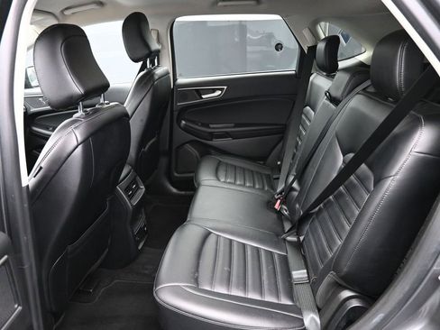 Used 2023 Ford Edge SEL w/ Convenience Package image 12