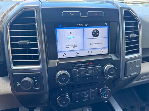 Used 2016 Ford F150 XLT w/ Equipment Group 302A Luxury AWD/4WD image 23