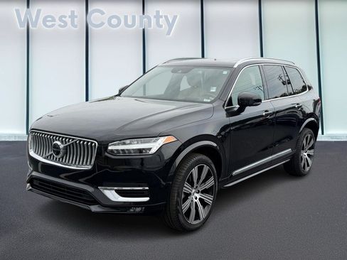 Certified 2022 Volvo XC90 T6 Inscription w/ Advanced Package AWD/4WD image 9