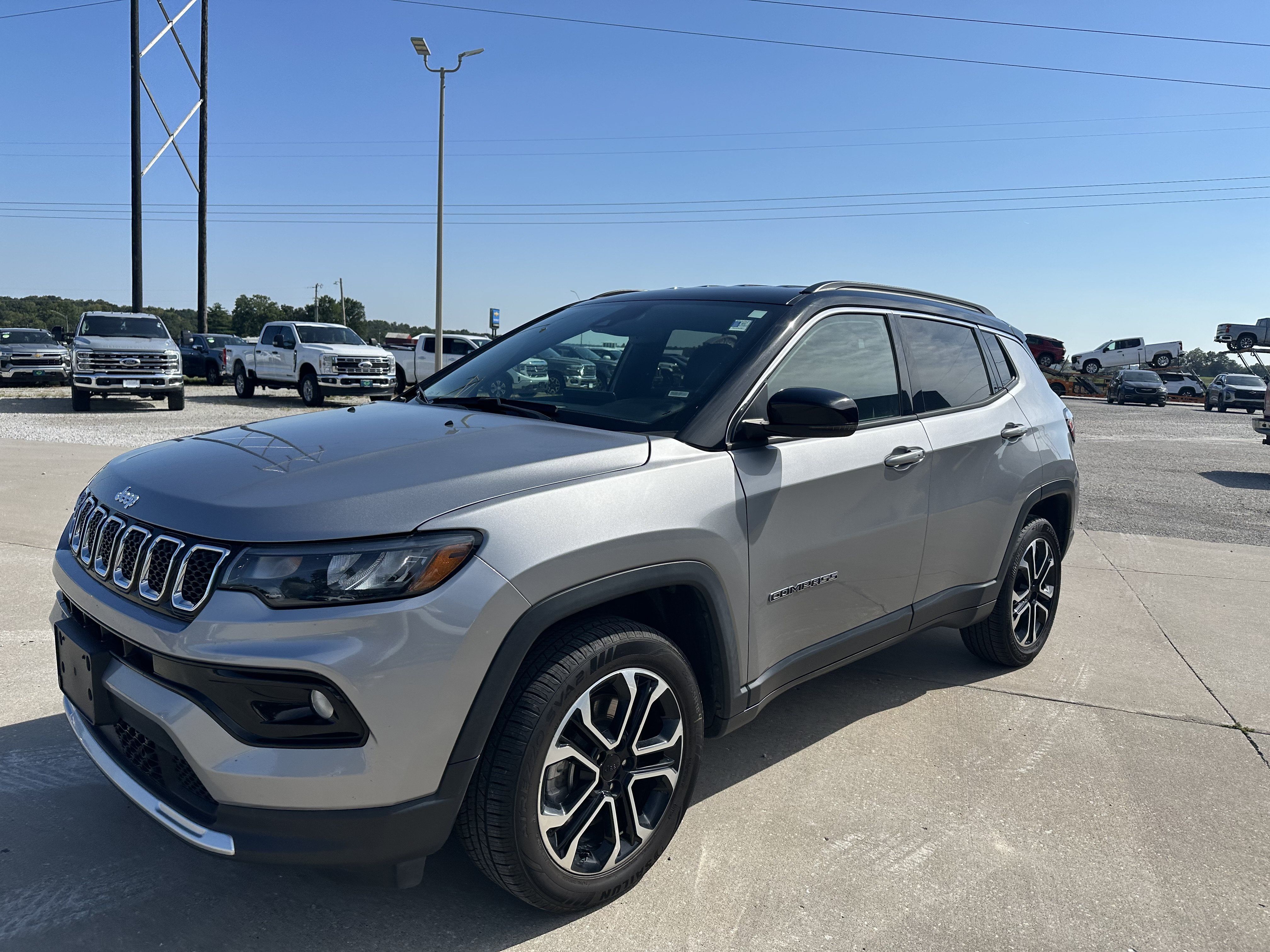 Used 2024 Jeep Compass Limited AWD/4WD image 6