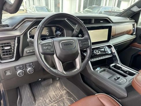 Used 2024 GMC Sierra 2500 Denali Ultimate image 24