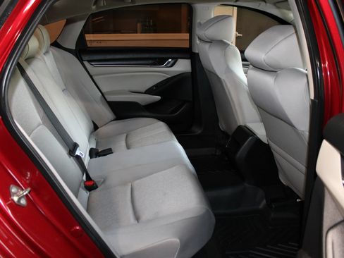 Used 2020 Honda Accord LX image 28
