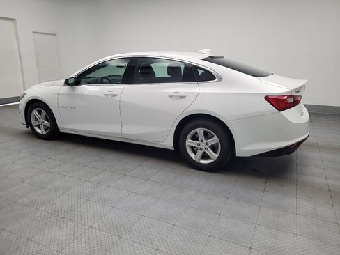 Used 2025 Chevrolet Malibu LS FWD image 3