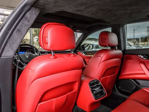 Used 2018 Maserati Quattroporte S GranLusso Q4 image 29