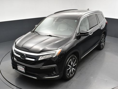 Used 2019 Honda Pilot Touring image 9