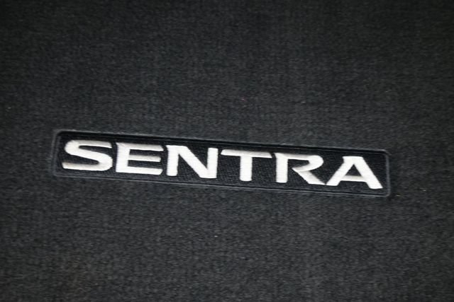 Used 2025 Nissan Sentra SV FWD image 17