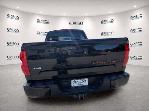 Used 2016 Toyota Tundra SR5 w/ SR5 Upgrade Package AWD/4WD image 6