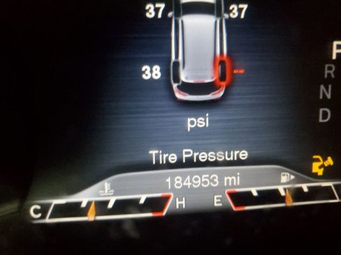 Used 2016 Jeep Cherokee Limited image 13