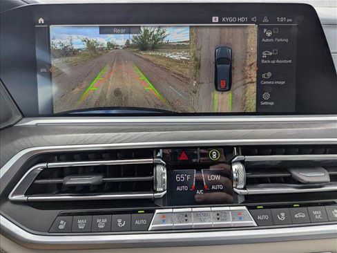 Used 2022 BMW X7 M50i AWD/4WD image 12