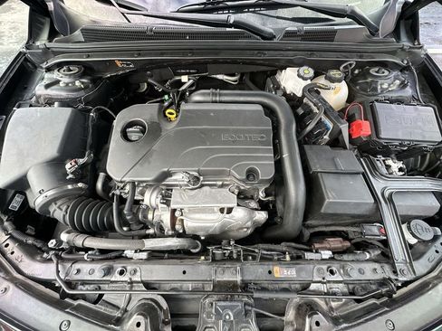 Used 2024 Chevrolet Malibu LS image 24