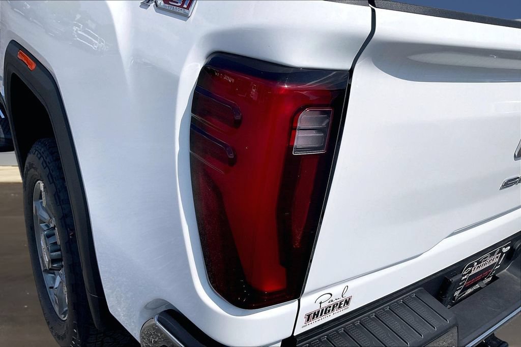 New 2026 GMC Sierra 2500 SLT w/ SLT Premium Package AWD/4WD image 26