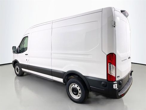 New 2025 Ford Transit 250 148 Medium Roof image 5