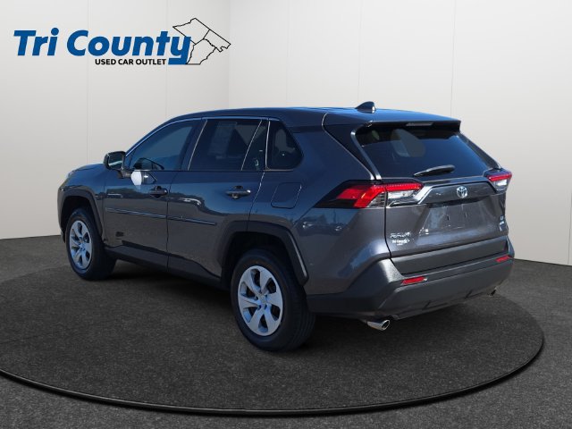 Certified 2022 Toyota RAV4 LE AWD/4WD image 6