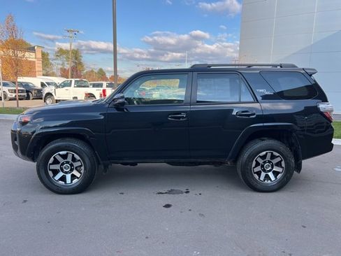 Used 2021 Toyota 4Runner TRD Off-Road Premium w/ Moonroof Package image 8