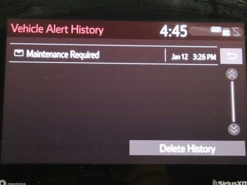 Used 2023 Toyota Camry SE image 37