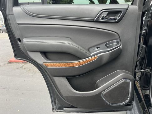 Used 2018 Chevrolet Tahoe Premier image 39