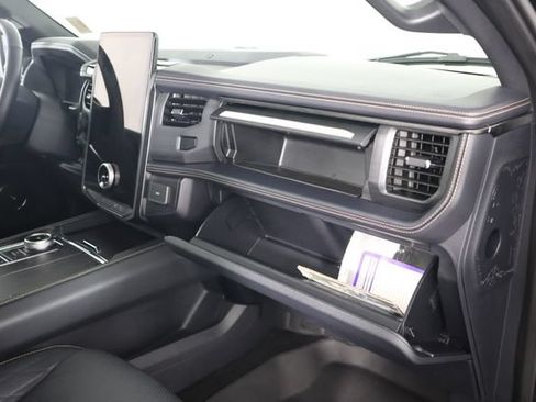Used 2023 Ford Expedition Platinum AWD/4WD image 71