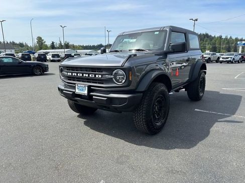 New 2026 Ford Bronco 2-Door AWD/4WD image 6