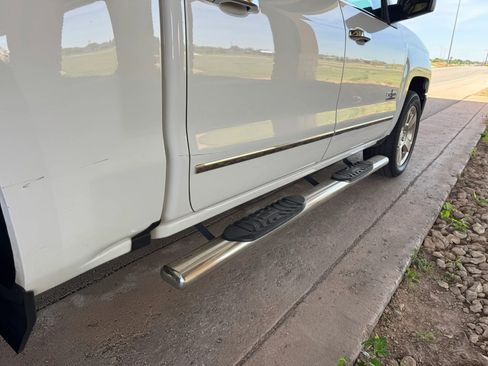Used 2018 Chevrolet Silverado 1500 LTZ w/ Texas Edition image 19