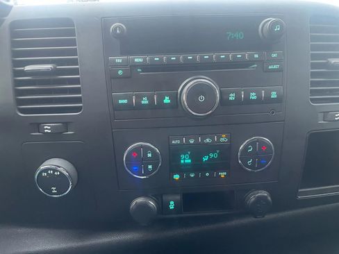 Used 2013 GMC Sierra 2500 SLE w/ SLE Preferred Package image 7