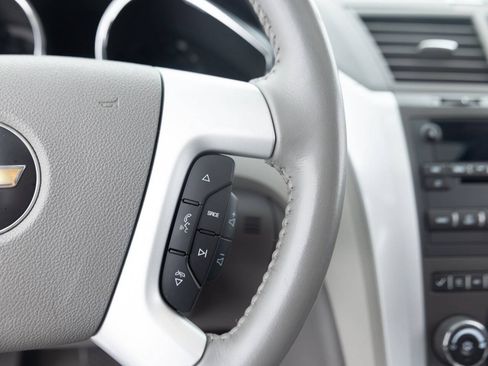 Used 2009 Chevrolet Traverse LT AWD/4WD image 36