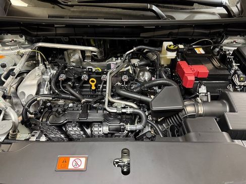 New 2025 Mitsubishi Outlander SE image 28