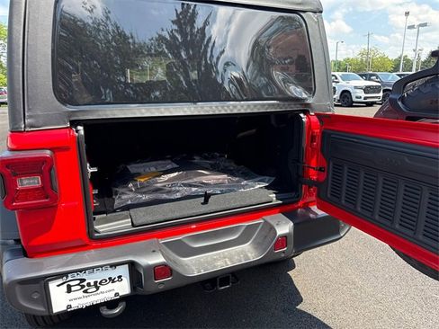New 2025 Jeep Wrangler Sport S image 29