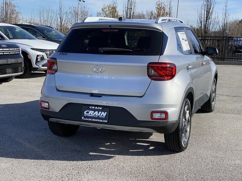 New 2026 Hyundai Venue SEL image 8