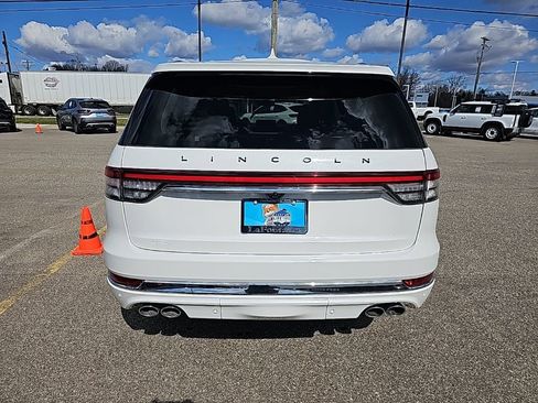 Used 2023 Lincoln Aviator Black Label w/ Dynamic Handling Package image 6