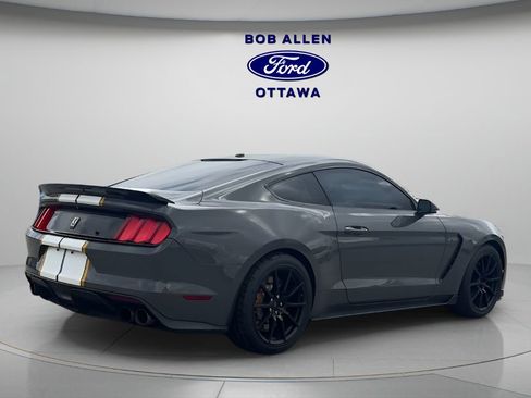 Used 2018 Ford Mustang Shelby GT350 w/ Convenience Package RWD image 5