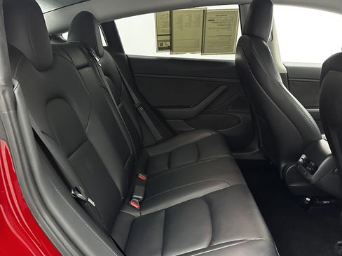 Used 2020 Tesla Model 3 Performance image 29