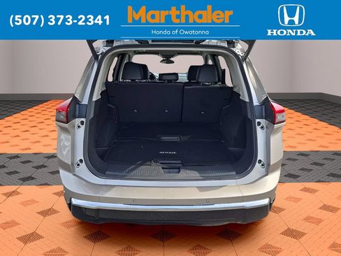Used 2026 Nissan Rogue Platinum w/ Platinum Premium Package AWD/4WD image 15