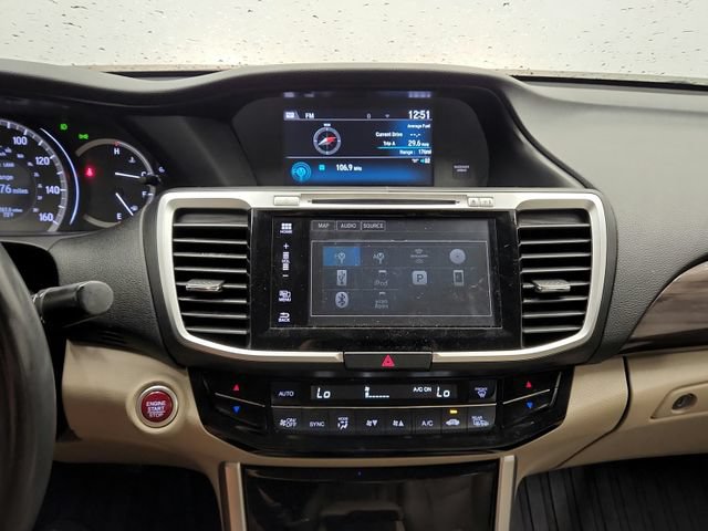 Used 2017 Honda Accord EX-L image 34