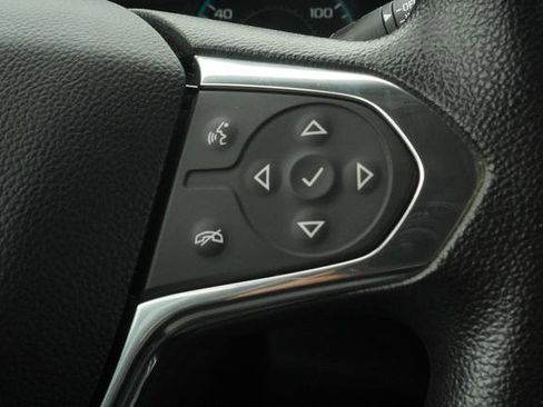 Used 2019 Chevrolet Traverse LS image 14