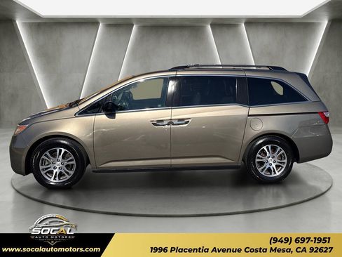 Used 2012 Honda Odyssey EX image 2