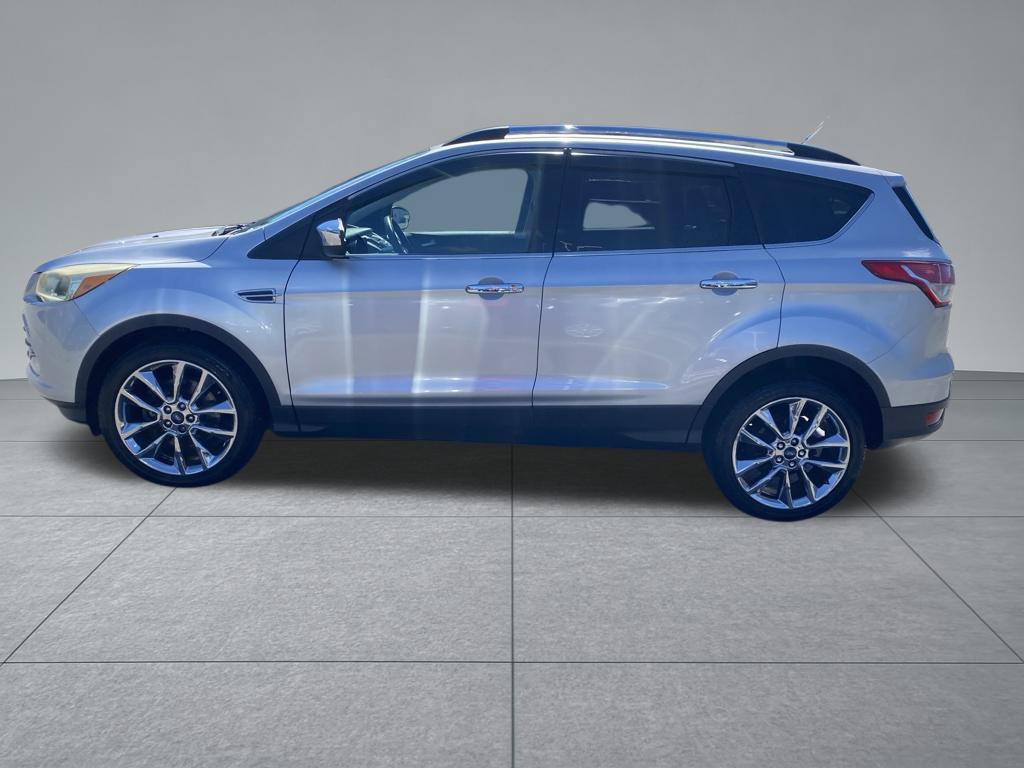 Used 2016 Ford Escape SE w/ SE Chrome Package AWD/4WD image 3