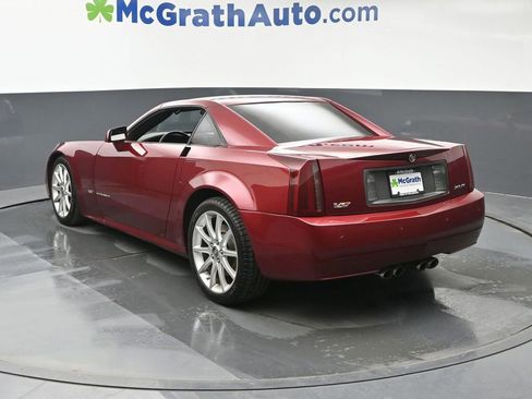 Used 2007 Cadillac XLR V RWD image 19