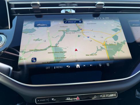 Used 2025 Mercedes-Benz E 350 4MATIC Sedan image 24