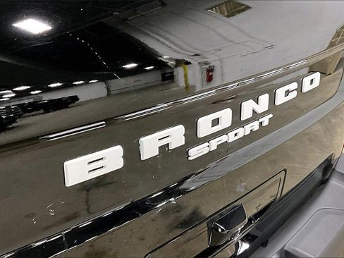 Certified 2025 Ford Bronco Sport Outer Banks w/ Outer Banks Tech Package+ image 8