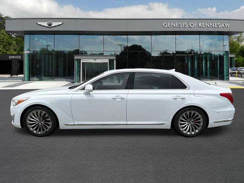 Used 2017 Genesis G90 5.0 Ultimate AWD/4WD image 4
