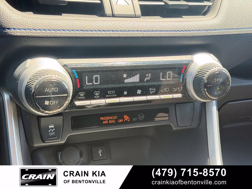 Used 2022 Toyota RAV4 SE AWD/4WD image 17