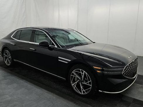 Used 2024 Genesis G90 3.5T image 2