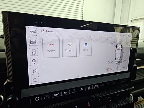 New 2025 GMC Hummer EV 2X w/ Extreme Off-Road Package image 19