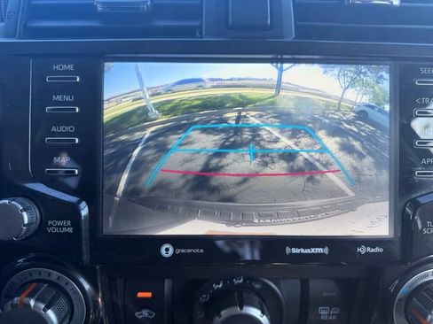Used 2024 Toyota 4Runner TRD Off-Road Premium w/ Moonroof Package AWD/4WD image 31