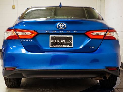 Used 2020 Toyota Camry LE image 35