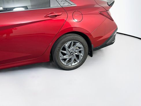 Used 2024 Hyundai Elantra SEL image 29