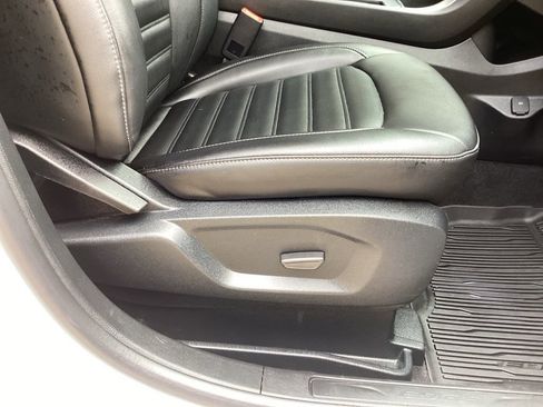 Used 2021 Ford Edge SEL FWD image 32